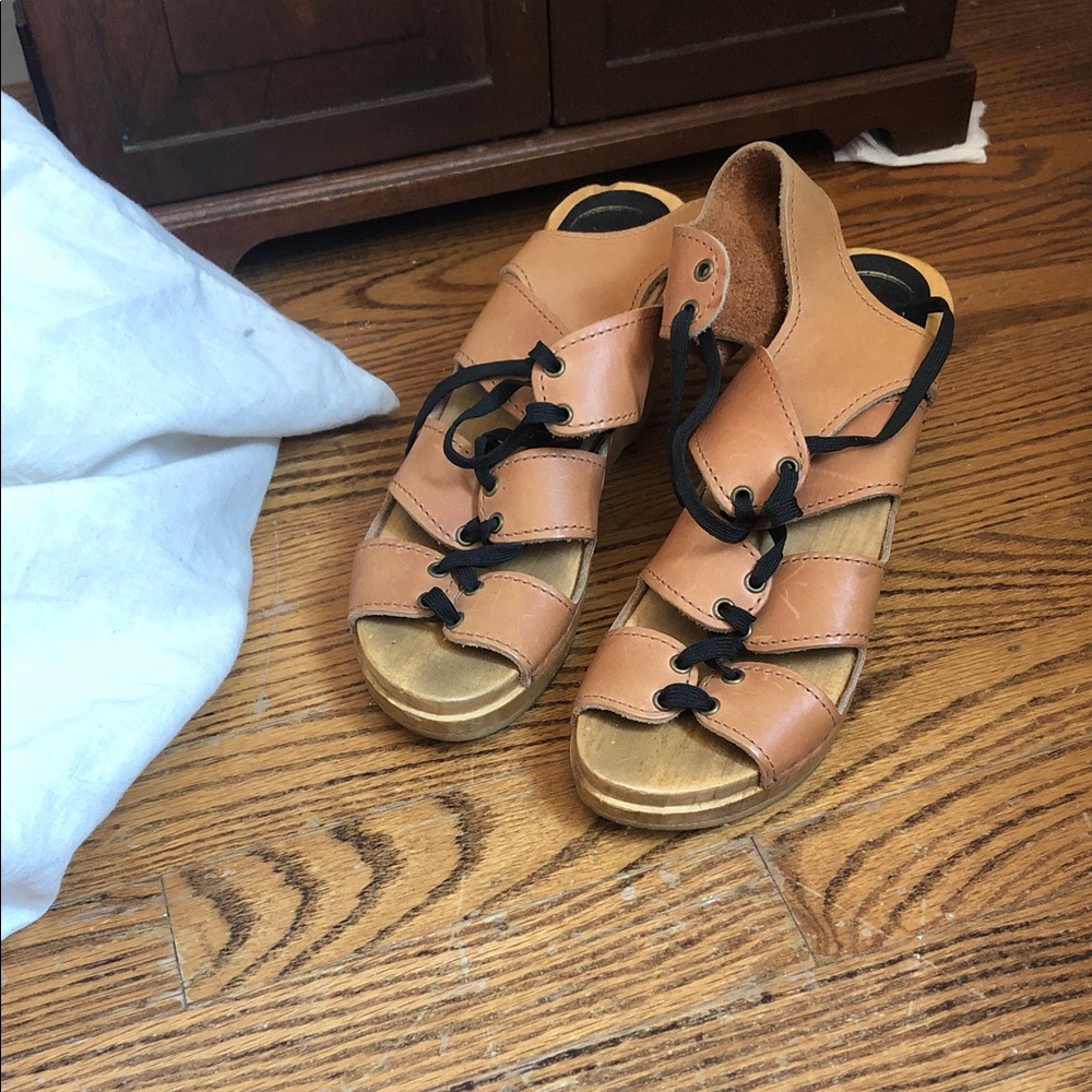 No. 6 Tan Leather Lace-Up Sandals